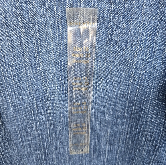 Nine West Marianna Straight LegStretch Jeans - Dark Wash - Size 18/33 - Picture 10 of 10